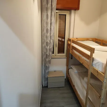 Sicily Travel Apartment's 1 * Giardini Naxos